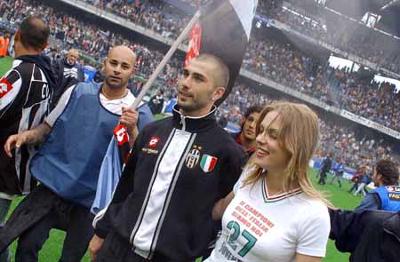 先手拿与后 先手拿与后